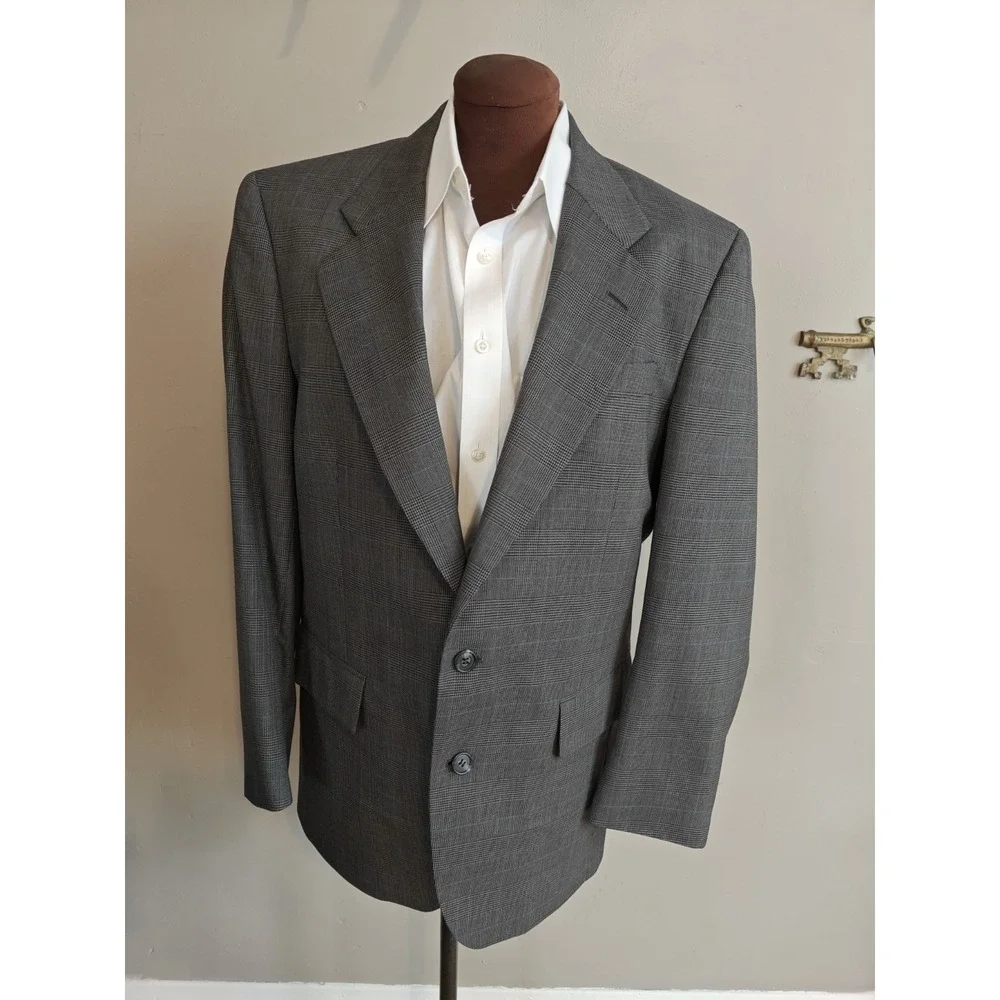 Jos A Bank Vintage Mens Wool Sports Coat 41R Gray Glen Plaid USA 2 Button M803